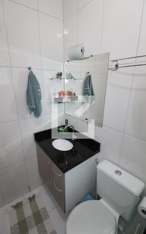 Casa à venda com 94m², 2 quartos e 2 vagasBanheiro Suite