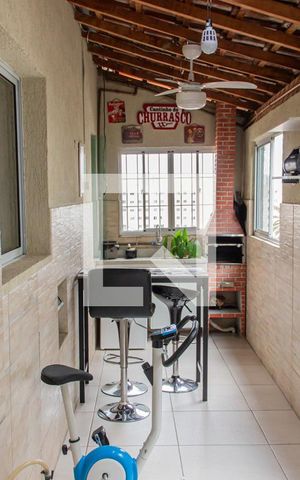 Casa de condomínio à venda com 129m², 3 quartos e 2 vagasÁrea comum - Churrasqueira