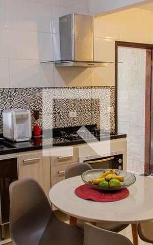 Casa de condomínio à venda com 129m², 3 quartos e 2 vagasCozinha