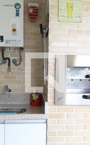 Apartamento à venda com 69m², 2 quartos e 1 vagaÁrea de serviço
