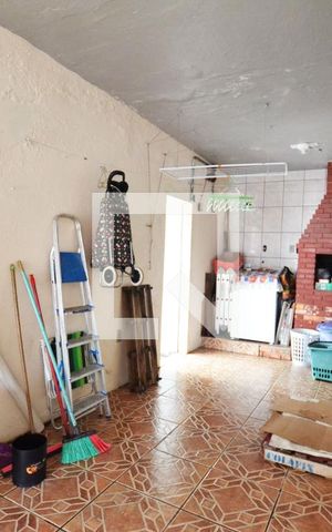 Casa à venda com 200m², 5 quartos e 2 vagasGaragem para 2 Carros Coberta com Espaço Gourmet