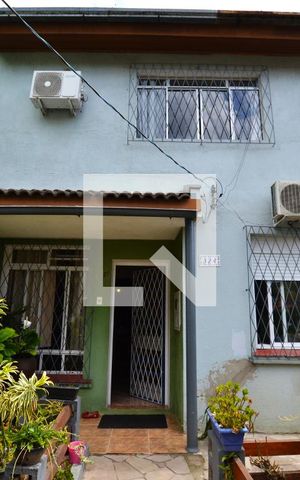 Casa à venda com 200m², 5 quartos e 2 vagasFachada