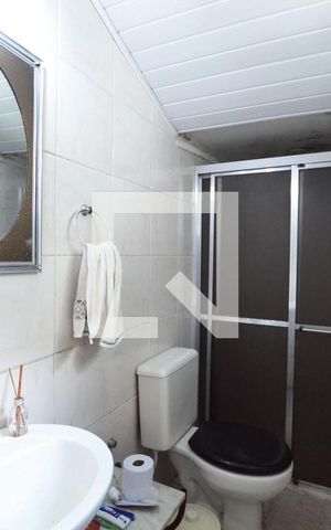 Casa à venda com 200m², 5 quartos e 2 vagasBanheiro da Suíte 1