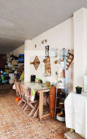 Casa à venda com 200m², 5 quartos e 2 vagasGaragem para 2 Carros Coberta com Espaço Gourmet