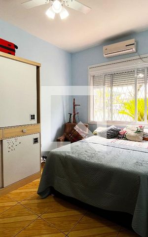 Casa à venda com 200m², 5 quartos e 2 vagasQuarto 2