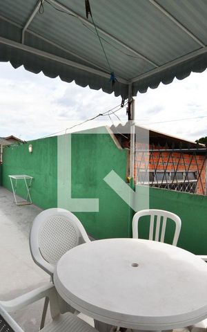 Casa à venda com 200m², 5 quartos e 2 vagasVaranda