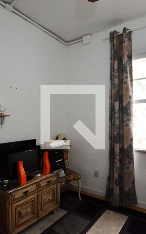Casa à venda com 200m², 5 quartos e 2 vagasQuarto 1