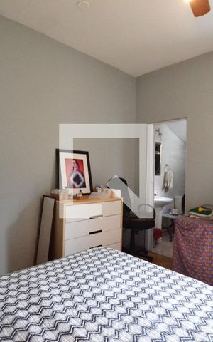 Casa à venda com 200m², 5 quartos e 2 vagasSuíte 1
