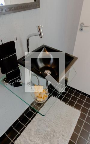 Casa à venda com 150m², 3 quartos e 3 vagas Casa à venda com 150m², 3 quartos e 3 vagasPia