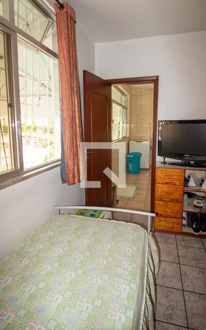 Casa de condomínio à venda com 310m², 4 quartos e 2 vagasQuarto de Serviço