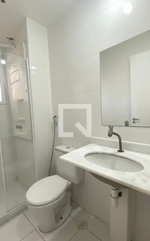 Apartamento para alugar com 72m², 2 quartos e 1 vagaBanheiro Corredor