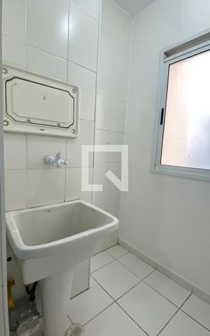 Apartamento para alugar com 72m², 2 quartos e 1 vagaÁrea de Serviço