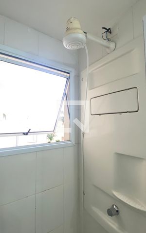 Apartamento para alugar com 72m², 2 quartos e 1 vagaBanheiro Corredor