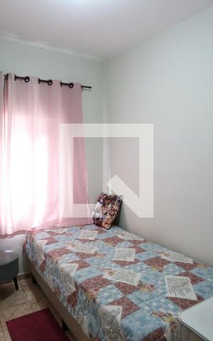 Casa à venda com 160m², 4 quartos e 8 vagasQuarto 2