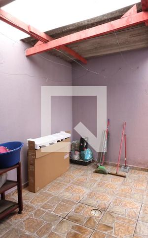 Casa à venda com 160m², 4 quartos e 8 vagasQuintal