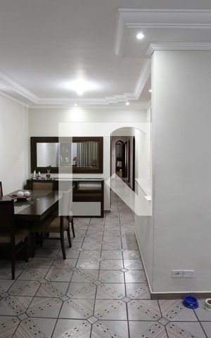 Casa à venda com 160m², 4 quartos e 8 vagasSala