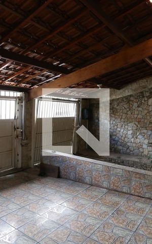 Casa à venda com 160m², 4 quartos e 8 vagasGaragem
