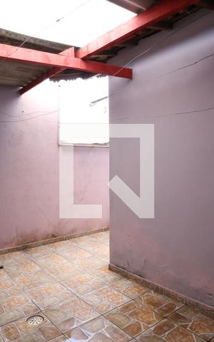 Casa à venda com 160m², 4 quartos e 8 vagasQuintal