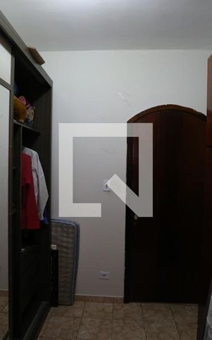Casa à venda com 160m², 4 quartos e 8 vagasQuarto 1