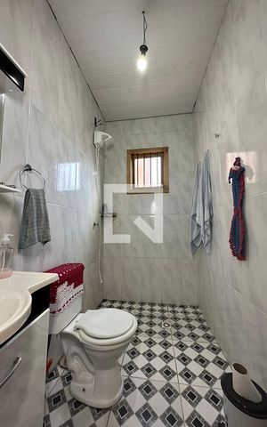 Casa à venda com 120m², 3 quartos e 4 vagasBanheiro Social