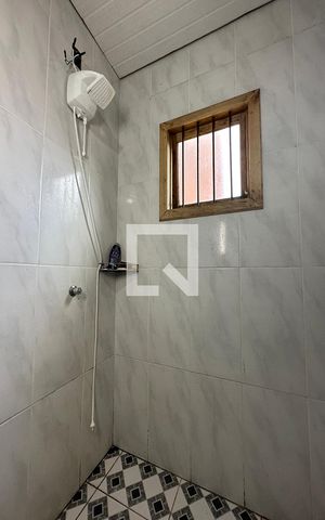 Casa à venda com 120m², 3 quartos e 4 vagasBox do Banheiro Social