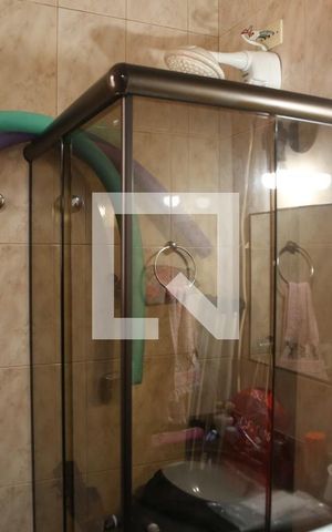 Casa para alugar com 75m², 2 quartos e 1 vagaBanheiro - Suíte