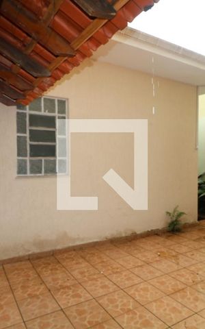 Casa para alugar com 160m², 4 quartos e 2 vagasQuintal e area serviço