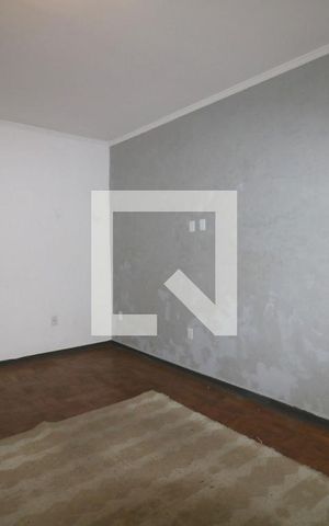 Casa para alugar com 160m², 4 quartos e 2 vagasSala 