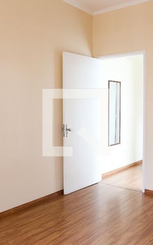 Casa à venda com 210m², 3 quartos e 2 vagas