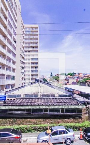 Casa à venda com 230m², 3 quartos e 2 vagas Casa à venda com 230m², 3 quartos e 2 vagasVista
