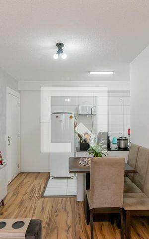 Apartamento à venda com 45m², 2 quartos e sem vaga Apartamento à venda com 45m², 2 quartos e sem vagaSala