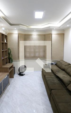 Casa à venda com 278m², 3 quartos e 4 vagasSala