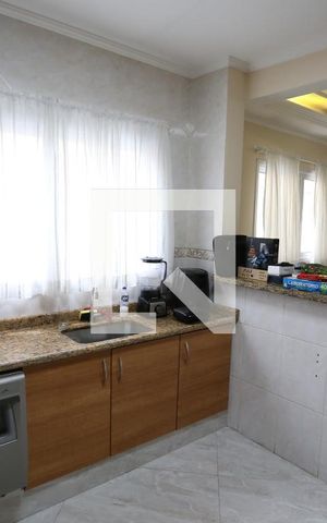Casa à venda com 278m², 3 quartos e 4 vagasCozinha