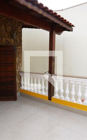 Casa à venda com 278m², 3 quartos e 4 vagasVaranda da Suíte