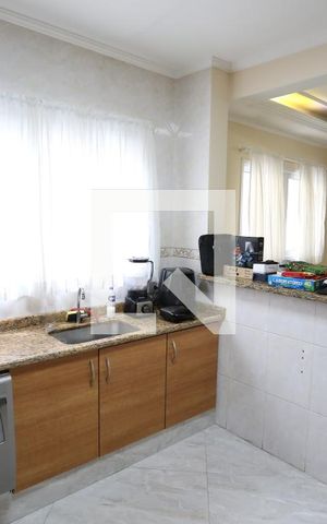 Casa à venda com 278m², 3 quartos e 4 vagasCozinha