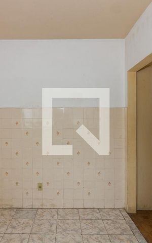 Apartamento à venda com 46m², 2 quartos e 1 vaga Apartamento à venda com 46m², 2 quartos e 1 vagaCozinha e Área de Serviço