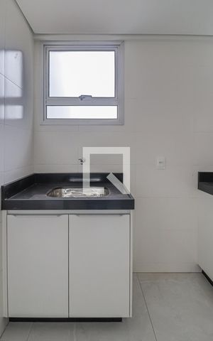 Apartamento para alugar com 55m², 2 quartos e 2 vagasCozinha e Área de Serviço