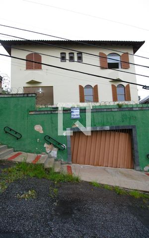 Casa à venda com 360m², 5 quartos e 5 vagas