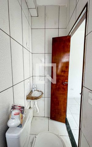 Casa à venda com 130m², 3 quartos e 3 vagas Casa à venda com 130m², 3 quartos e 3 vagasBanheiro do Quarto 1