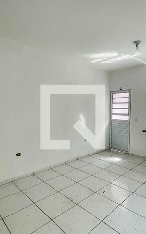 Casa à venda com 130m², 3 quartos e 3 vagas Casa à venda com 130m², 3 quartos e 3 vagasCozinha