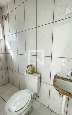 Casa à venda com 130m², 3 quartos e 3 vagas Casa à venda com 130m², 3 quartos e 3 vagasBanheiro do Quarto 1