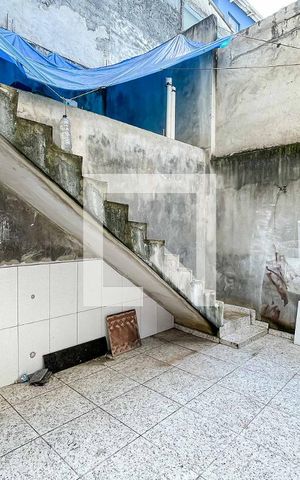 Casa à venda com 130m², 3 quartos e 3 vagas Casa à venda com 130m², 3 quartos e 3 vagasÁrea de Serviço