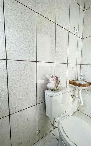 Casa à venda com 130m², 3 quartos e 3 vagas Casa à venda com 130m², 3 quartos e 3 vagasBanheiro do Quarto 1