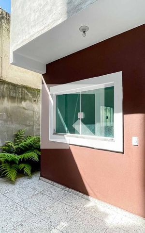Casa à venda com 130m², 3 quartos e 3 vagas Casa à venda com 130m², 3 quartos e 3 vagasÁrea de Serviço