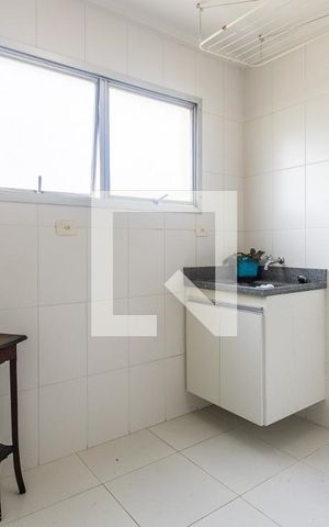Apartamento para alugar com 80m², 2 quartos e 1 vagaÁrea de Serviço
