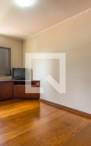 Apartamento para alugar com 80m², 2 quartos e 1 vagaSuíte
