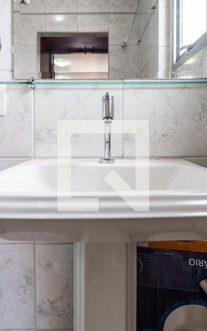 Apartamento para alugar com 80m², 2 quartos e 1 vagaBanheiro da Suíte