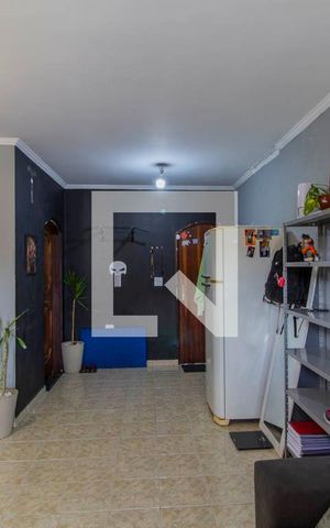 Casa à venda com 190m², 3 quartos e 4 vagas Casa à venda com 190m², 3 quartos e 4 vagasQuarto 3