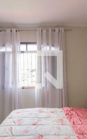 Casa à venda com 190m², 3 quartos e 4 vagas Casa à venda com 190m², 3 quartos e 4 vagasQuarto 1