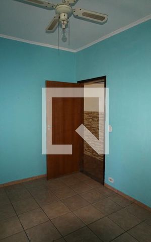 Casa para alugar com 60m², 2 quartos e sem vagaQuarto